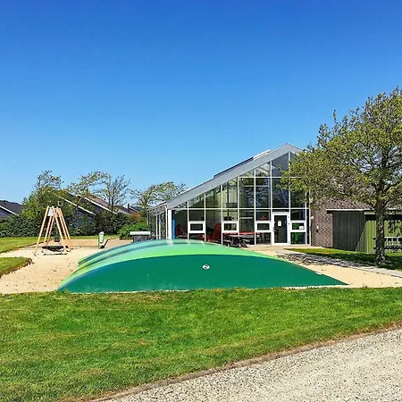 Lxxiv Vakantiehuis